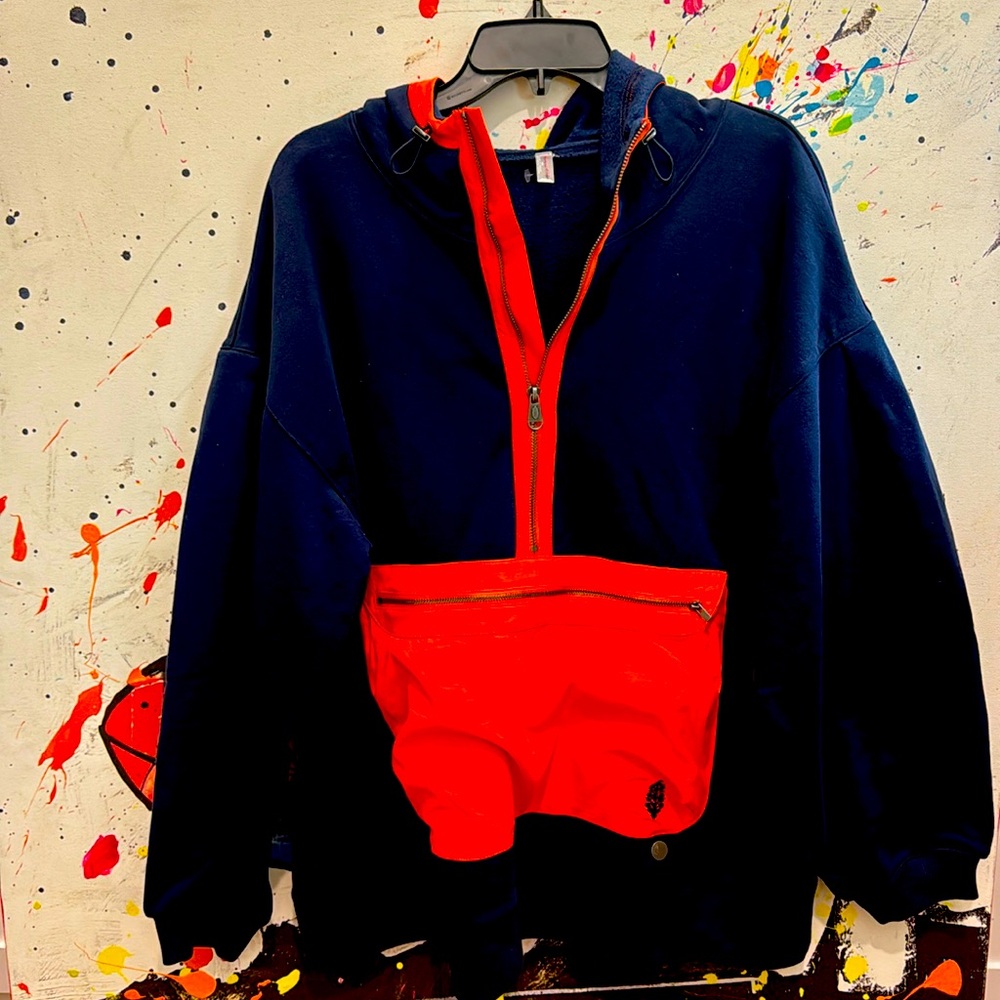 FREE PEOPLE MOVEMENT NAVY & ORANGE FUNCTIONAL HOODY W. ALL THE BELLS & WHISTLES